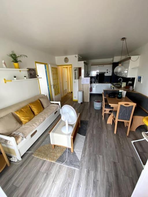 Logement Cosy, Situe Entre Ciel Et Mer Ванс Экстерьер фото